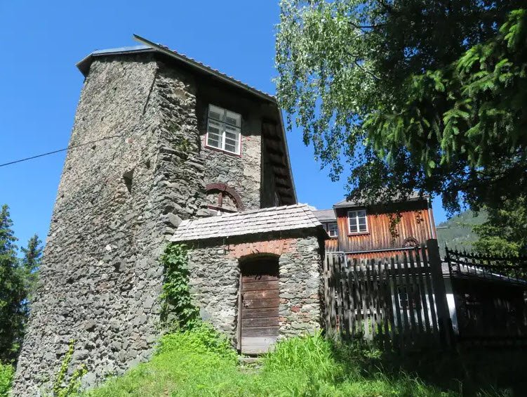 Burg Alt-Teuffenbach, Teufenbach, Austria